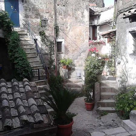 Casa Sulla Rupe Calcata
