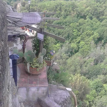 Casa Sulla Rupe Calcata